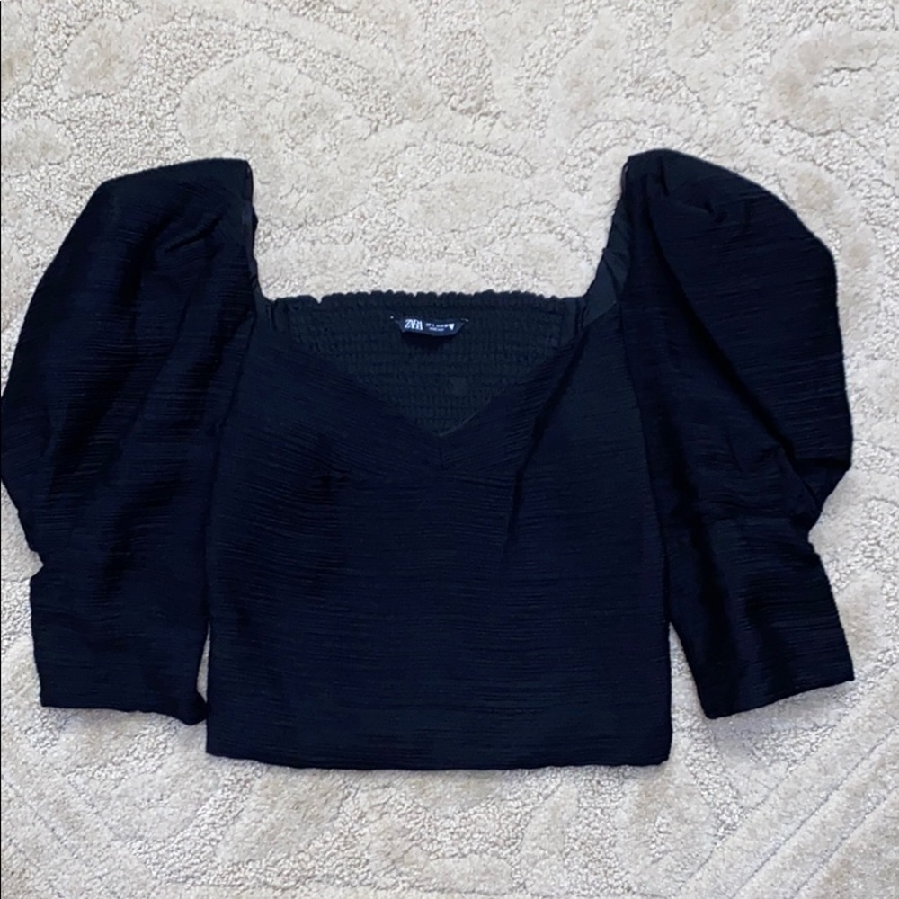 Zara Puff sleeve shirt